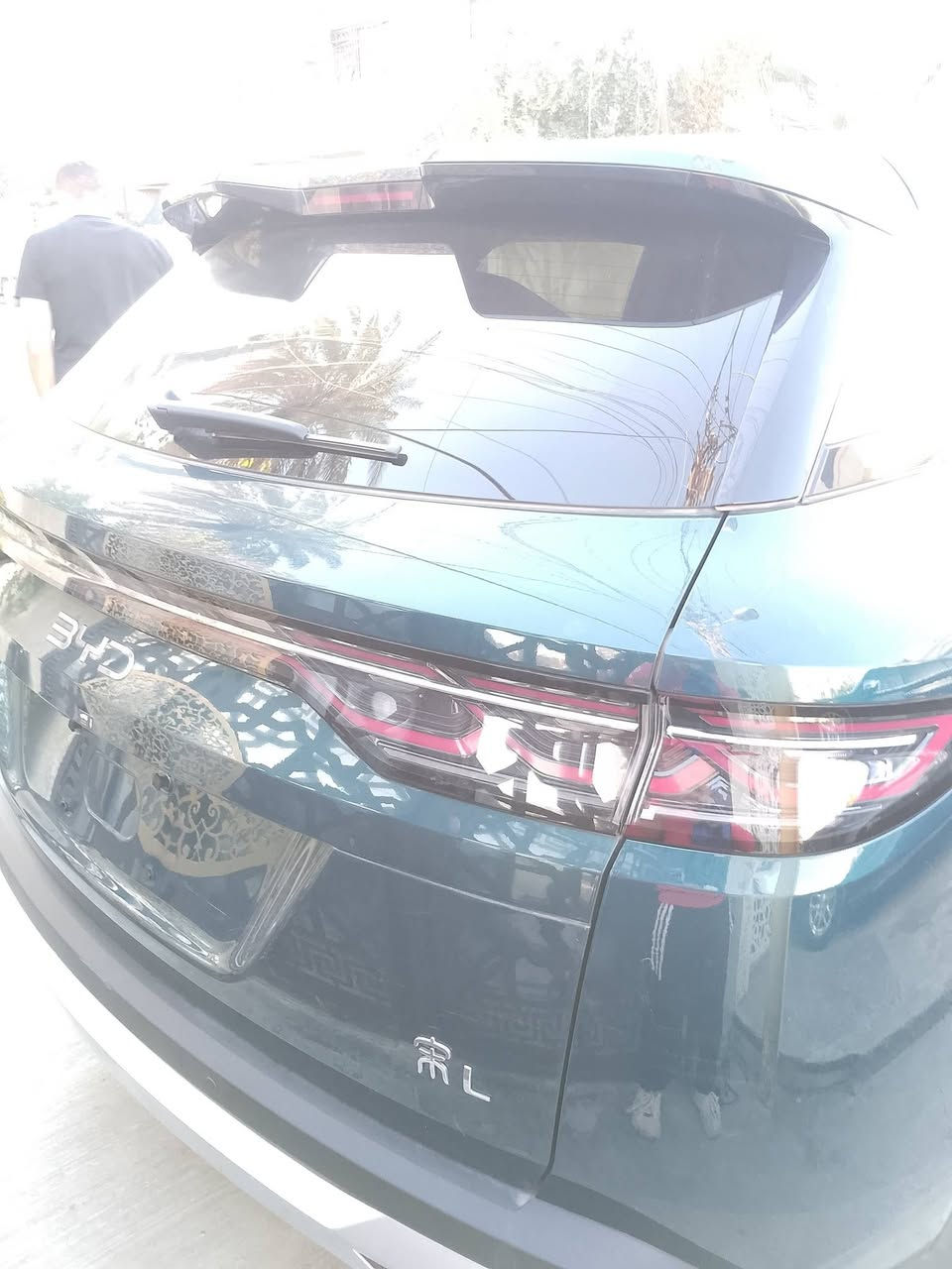 جميع نواع زجاج اليسارات القديم ولحديث نقل وشدداخل بغداد مجانن
وبنسب السعار رقم الهاتف ***********
