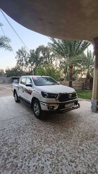 بيكم 2024هايلوكس كفاله عامه من كلشي للبيع او مراوس بيكم2023 V6 رقم للس...