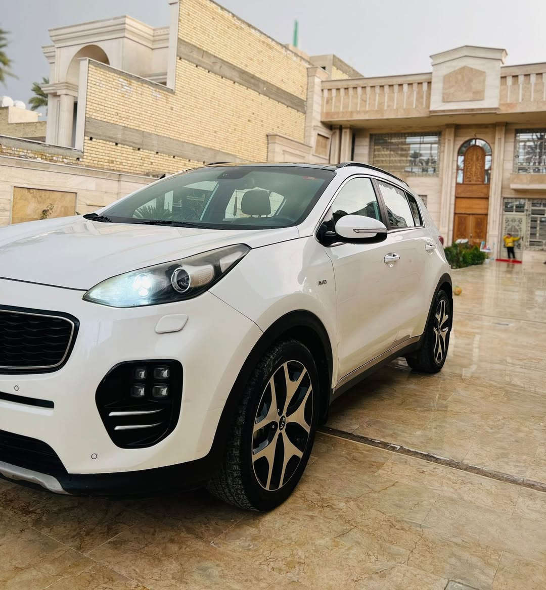 سلام عليكم GT. LAIN
2018
خليجي 
ماشية 107. Km
فقط باب خلفي بيها
فول مواصفات 
مكاني بغداد الكاضمية 
***********
