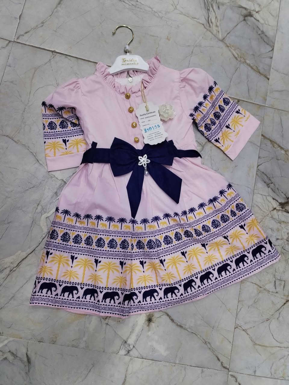 وصل فساتين بناتي وطقم بناتي ولادي سعرقطعه 15000 الف أزياء الجوهرة الرمادي حي التأميم ٨شباط قرب مول الخزرجي


**إذا كنت صاحب هذا الإعلان وتريد حذفه لأي سبب، رجاءا أرسل رسالة إلى الدعم الفني**