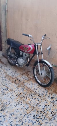 اوراق • سادة • عصافير