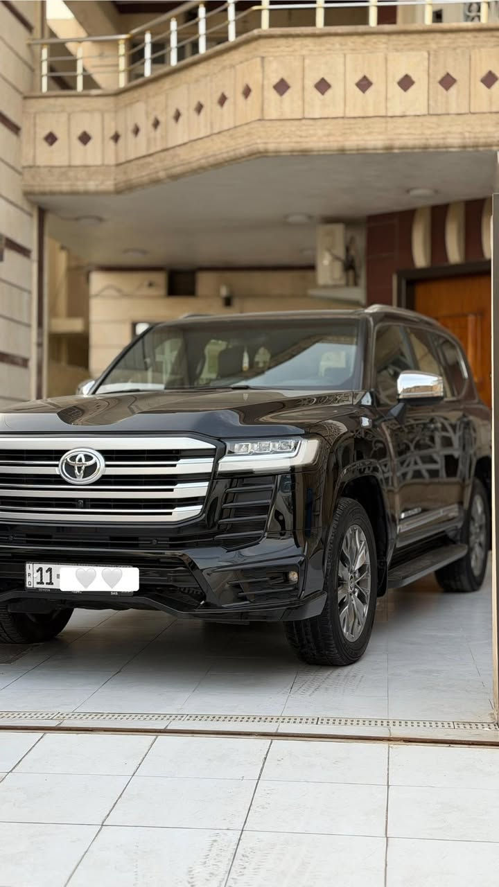 سلام عليكم
لاندكروز للبيع 2023
فل كامل VXR Limited لمتدد
ساز – ضمان

• مكفولة
• محرك 6 سلندر توين تيربو (
      (((بوب شفط)
• ممشى 30 ألف كم
• تشغيل بصمة
• فتحة سقف
• داخل جلد أحمر
• كاميرات 360
• رادار أمامي
• تحديد مسار
• تبريد وتسخين مقاعد
• نظام صوتي فاخر
• كير أوتوماتيك 10 سرعات
• دبل ثقيل وخفيف

💰 السعر: 810 ورقة وبيها مجال

السيارة نظيفة جداً ومكفولة وقابلة للفحص

📍 الموقع: بغداد – شارع فلسطين
📞 رقم الهاتف: ***********
