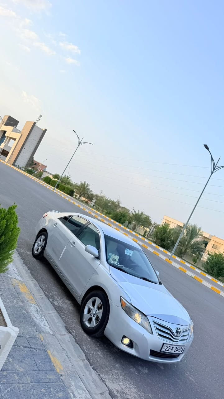 ...﷽ ...
رقم اربيل انكليزي سنويه 30//هزه 26 شرط التحويل والغرمات 
سياره بيها قطعتين ونص بدون دواخل شرط الفحص 
موصفتها كشن كهرباء +تحكم مقود +كشفات + ويل كب + شاشه ايباد وكامرا 
السياره عليها ادامه كامله بدون نواقص 
كير + محرك شرط 
اعتذر الاقصاط والوعده 
السعر 97 مجال بصيط 
مكان تكريت القاذسيه 
هـ***********
