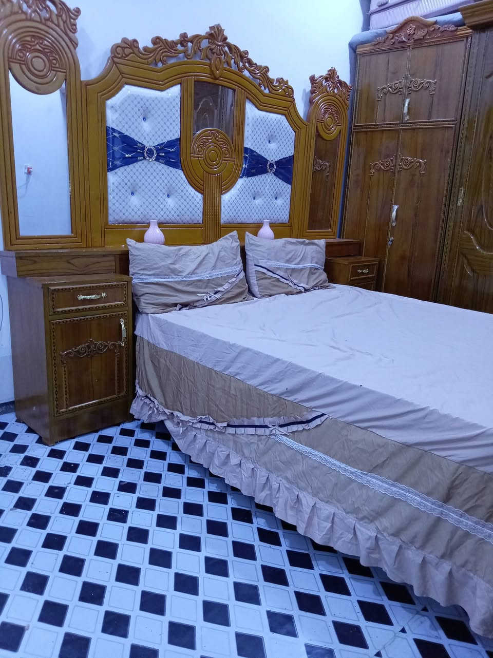 غرفه للبيع صاج عراقي استخدام شهرين سعر 900 مكان بغداد


**إذا كنت صاحب هذا الإعلان وتريد حذفه لأي سبب، رجاءا أرسل رسالة إلى الدعم الفني**