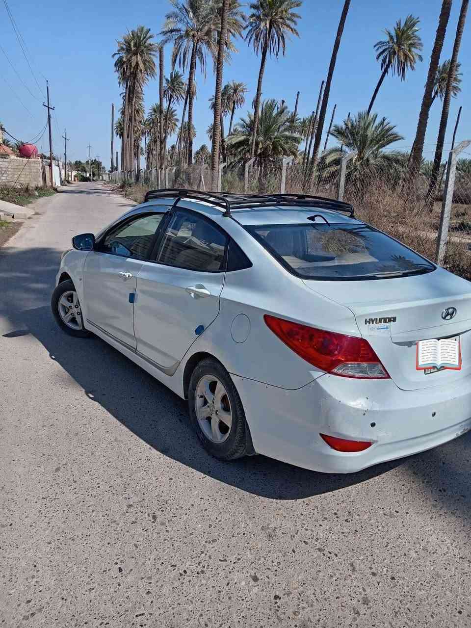 سياره للبيع
النوع: [اكسنت] الموديل: [2013] اللون: [أبيض]
مواصفات السياره : (مواصفات خليجيه)
 المواصفات: مكيف شغال،كامره خلفيه ،أيرباك،محرك (1600)،اوتماتيك،مقاعد كهرباء،جام كهرباء
، استخدام شخصي (رقم بغداد بأسمي)تحويل ثاني يوم 
ضرر السياره  (تبديل باب السايق)+بارد في الباب الخلفي+ صوت في ال(البور ستيرن)
السعر: 105 ورقات (قابل للتفاوض البسيط)
الموقع: [بغداد/الفحامه/ قرب جزيره بغداد] للاستفسار: مراسلة على الخاص أو الاتصال على الرقم: [***********
