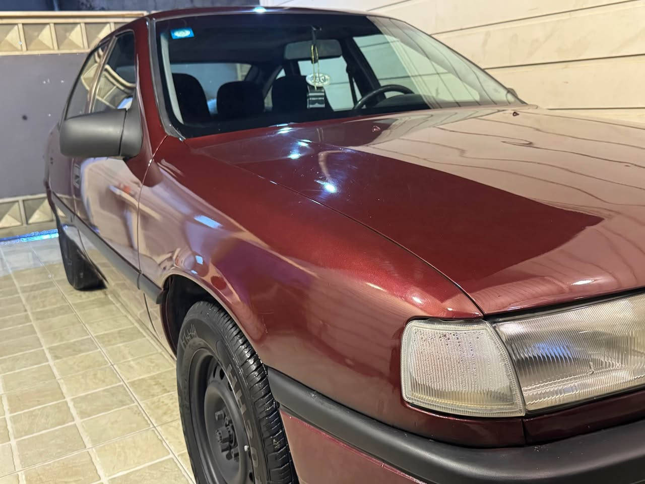 🚘اوبل فكترا للبيع موديل 1991 محرك 18 كير  عادي، رقم كركوك  سنوية و هزة و رقم كل جديد مشروع وطني لغاية 2027 باسمنا شرط تحويل و وكالة ،سيارة لوك لوك بعده سيارة بدون ضرر بدون حادث بدون خياس   صبغ عام للجمالية فقط شرط فحص و ،كير و محرك شرط ، تايرات جديد، ،باتري جديد، صدر امامي خلفي جديد،كهربائيات كل شغال،سلايت،باور،Abs,قفل مركزي سيارة  كلش نظيف سعر 36 وبي مجال عنوان كركوك شوريجه***********📲***********📲 كركوك, العراق
