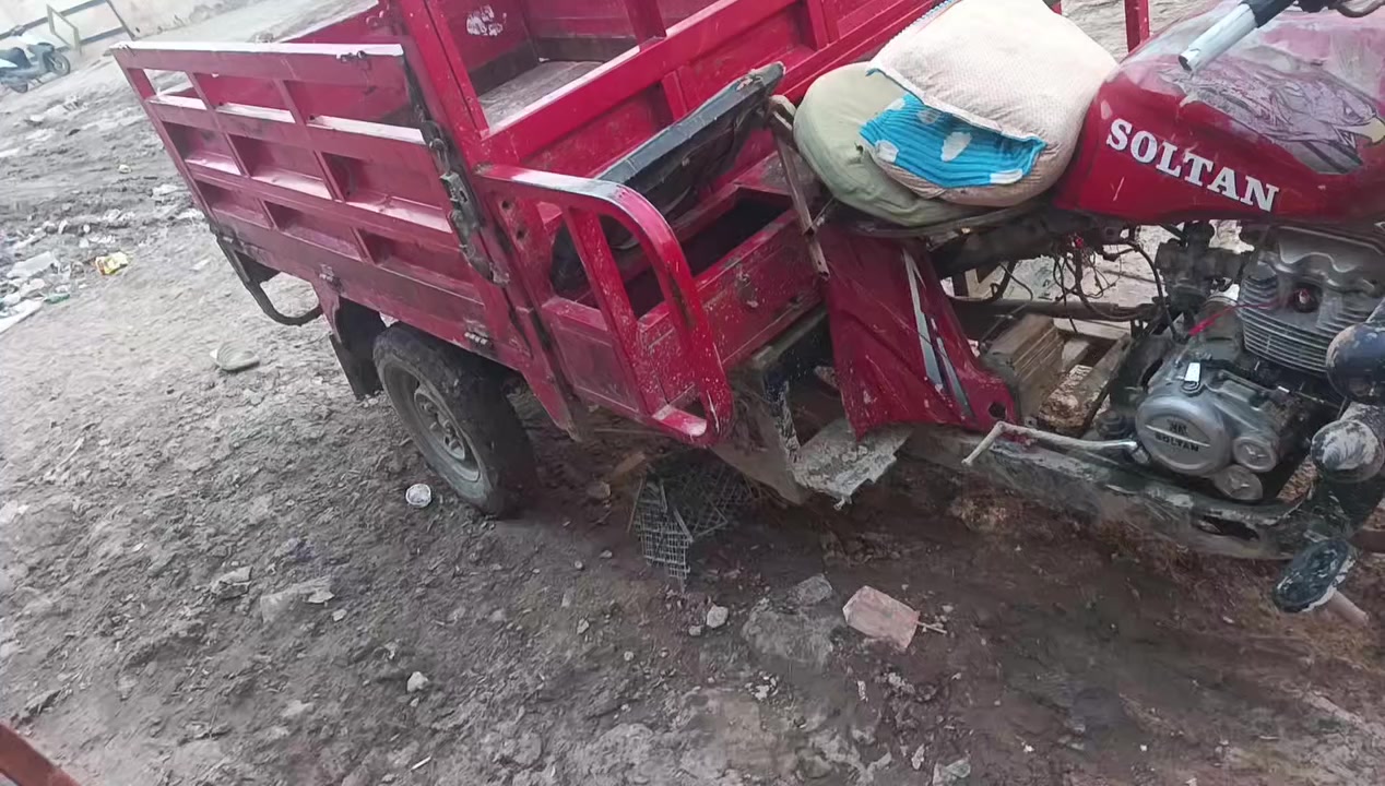 سلام عليكم شباب ستوته البيع السعر 525 الي ريده يجي خاص ستوته مهموله مكاني ميسان  العماره


**إذا كنت صاحب هذا الإعلان وتريد حذفه لأي سبب، رجاءا أرسل رسالة إلى الدعم الفني**