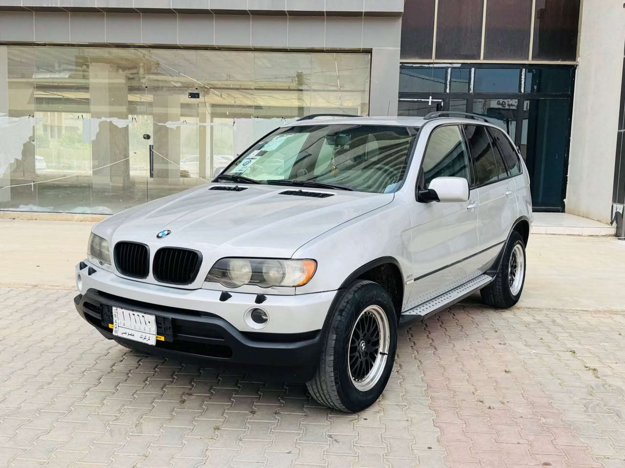 بي ام x5 موديل. 2001 كشنات كهربائ جلدخزن وهيتر 4جامات كه هربائي بلادي مضلل تبريد ثلج تايرات جديد مريات ترحيب لايت زينون قرار 48بس وكاله شرط السعر (83)مرواس حسب قناعه مكان كركوك 
***********
*********** كركوك, العراق
