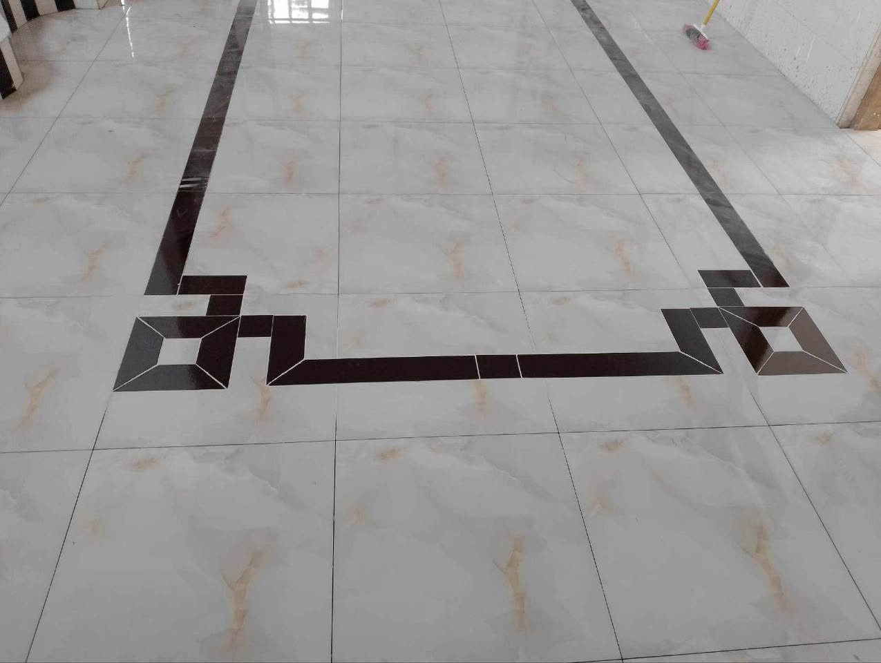 باب رزقي 

السلام عليكم خلفه سيراميك ؟
عملي أب  أنواع السيراميك..
(المرمر والبورسلين ولوح)
وبقية السيراميك 
عملي كما موضح بل صور شرط على ليزر شغل درجه أولى وانشالله ينال اعجابكم 
رقمي *********** عدنان الشريفي
