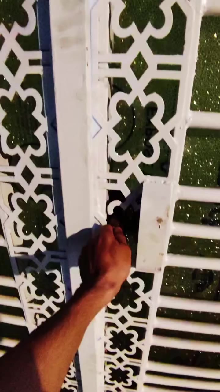 متوفر شقه للأيجار طابق ارضي
📍الموقع  البراضعيه شارع سيد امين
📌🔴الشقه جديده لم تسكن من قبل حديثة البناء درجه اولى 
للأستفسار 
📞***********
📞***********
