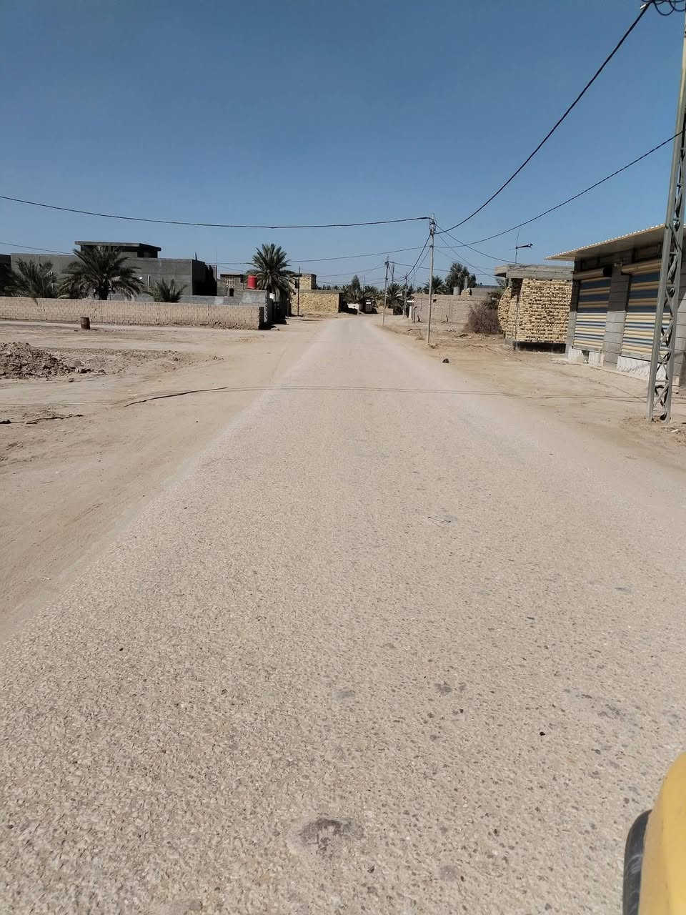 سلام عليكم قطعه للبيع المساحه850متر
مسيجه وكامله مطله عله ثنين شوارع واحد تبليط والتبليط الثاني يبعد عن القطعه 10متر 
الموقع خلف جامعه بابل منطقه ابراهيم الخليل 
الخدمات محوله ركن القطعه بوري ماء اساله بل باب 

‏‪***********‬‏
