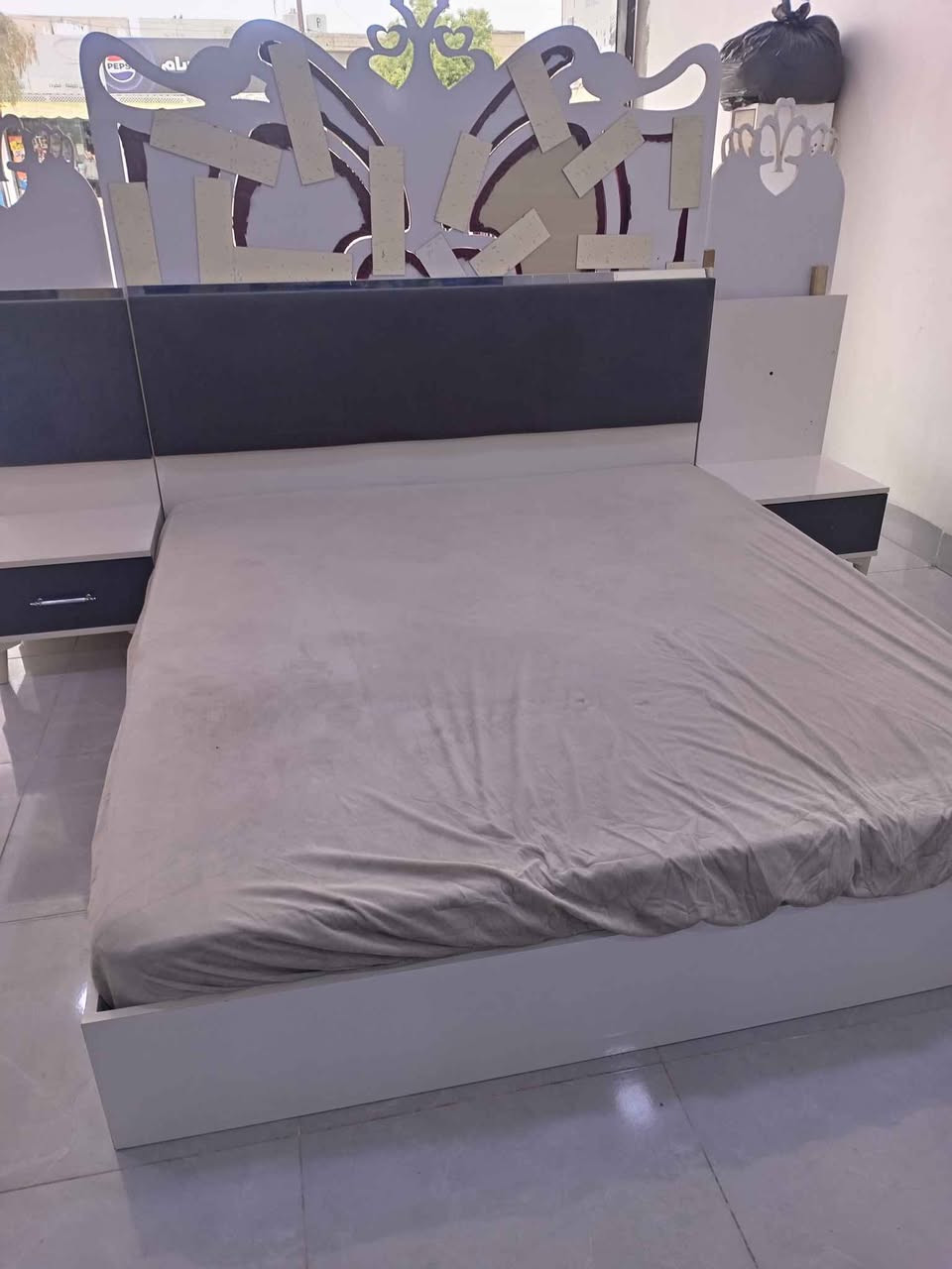 غرفة نوم للبيع مع الدوشك كركوك, العراق


**إذا كنت صاحب هذا الإعلان وتريد حذفه لأي سبب، رجاءا أرسل رسالة إلى الدعم الفني**