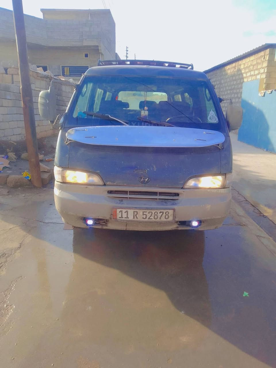 عيني هونده موديل 95 بغداد انكليزي سنويه 31 هيه مرور صفر مكينه كير اكسل شرط بلا صبغ بس 
وايرمني شغال تدفيه شغال هزه جديده 

مكاني قوسيات ترايك البصراه شرط الاتصال 
بالرقم ***********حجل مصبوغ
