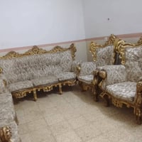 ديوان ملكي • نضيف • قوسيات