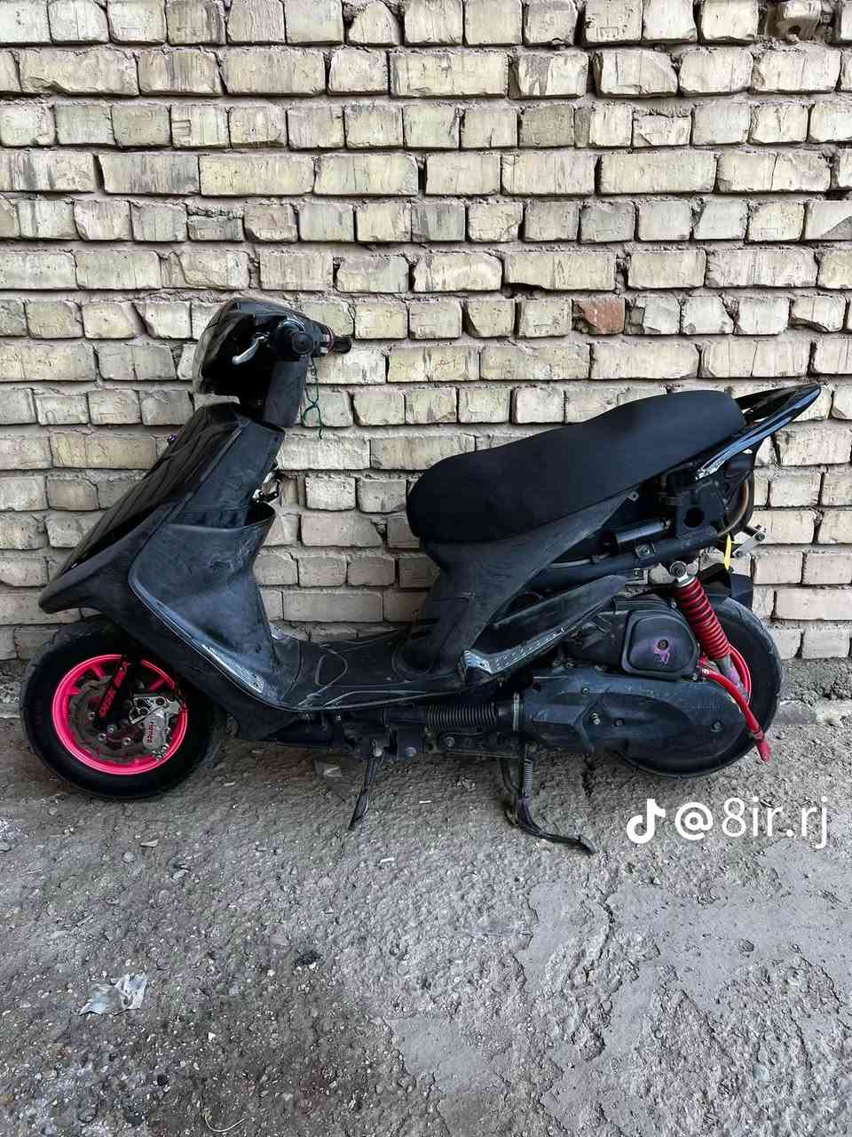 السلام عليكم
ماكس عدله للبيع دراجه كامله بلادي مكينه رمبه كلجات رياضي دراجه كامله كفراتها دراجه حلوه نصبه وشكل سعر ب 850  مكان بغداد  ***********
