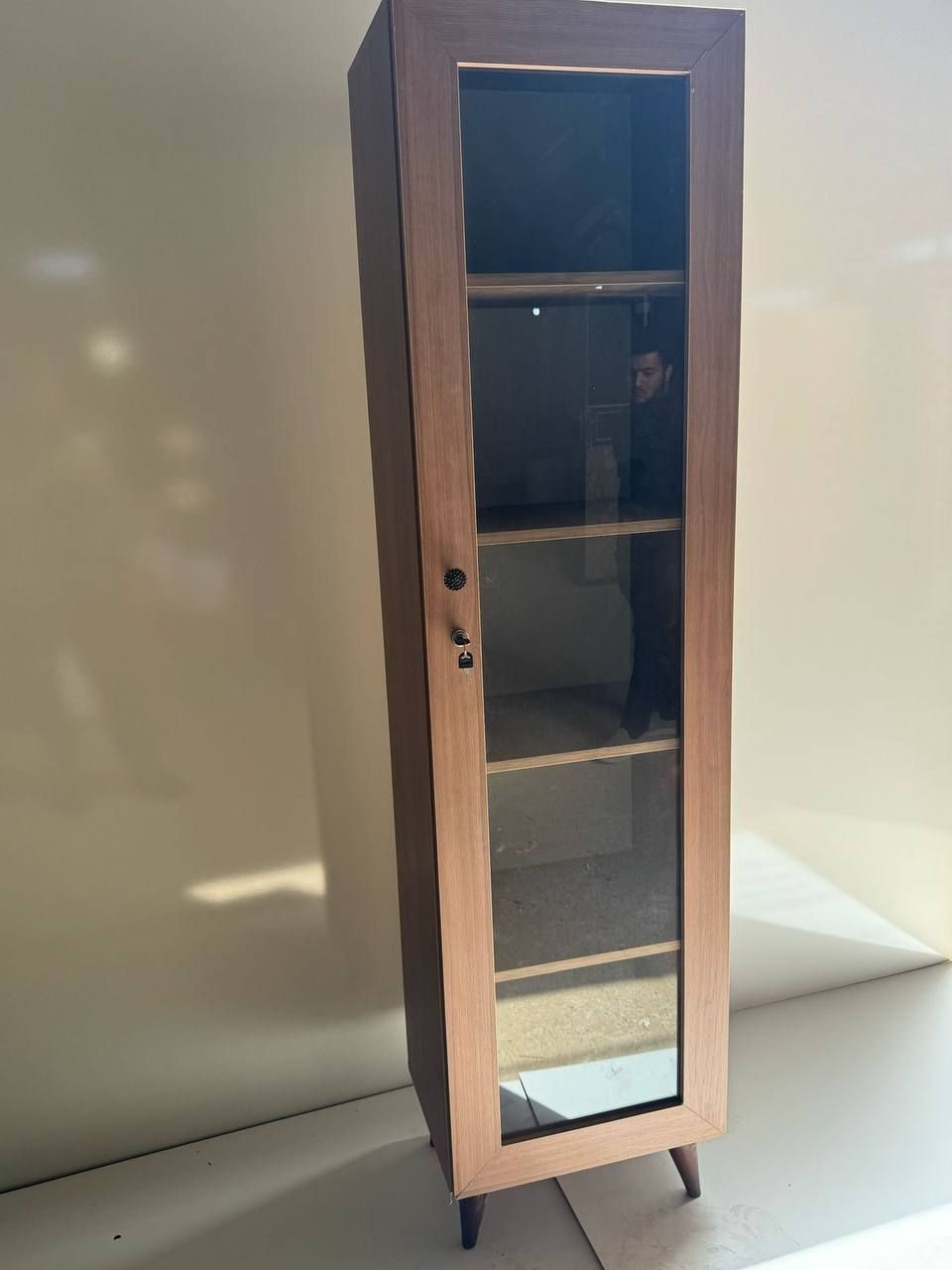 لوكر عطور 
لد انارة
 عرض 45
 عمق 30
 ارتفاع 180  
يتوفر أيضا خدمه توصيل كافه محافظات العراق
125


**إذا كنت صاحب هذا الإعلان وتريد حذفه لأي سبب، رجاءا أرسل رسالة إلى الدعم الفني**