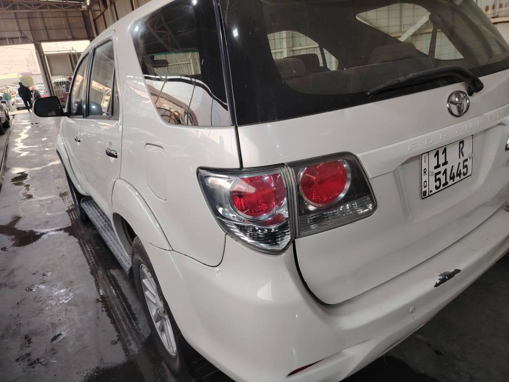 سلام عليكم تويوتا فورتشنر ٢٠١٤ محرك ٤ سلندر مكفولة عدا بارد للاتصال *********** في بغداد رقم بغداد دولي باسمي السعر ٢١٠ ورقة بغداد, العراق
