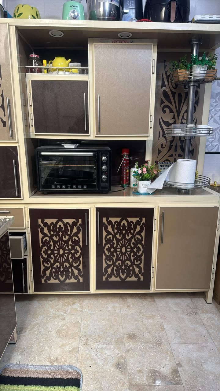 س ع عندي اثاث بيت للبيع @ للتواصل ***********
