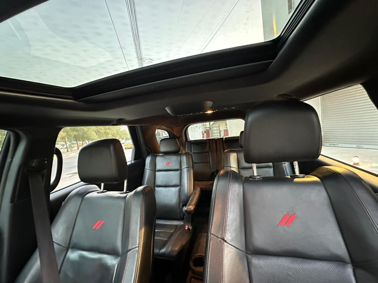 دودج دورنكو جي تي بلاس موديل   2023
فول فول مواصفات للأخير واحد على واحد شنو ابالك بيها
السيارة وارد امريكي
السعر32,800 وبيها مجال
المسافة المقطوعة:      16 ألف   فقط
حجم محرك : v6 3600مواصفات: جي تي بلاس فوووووول للأخير

‏بصمة تشغيل سلايد كشنات تدفئه تبريد
بصمة ابواب 
كشنات جلد كهربائي 
كشنات خزن وضعيات 
كشنات خلفية تدفئة 
تدفئة ستيرن 
ستيرن كهربائي 
شفتات ستيرن 
رادار خلفي 
رادار نقطة عمياء 
رادار امامي 
وضعيات قيادة سبورت نورمال ايكو 
مقاعد منفصل vib
دفع رباعي 4*4
صندوك كهربائي
تشغيل عن بعد 
تبريد 3 قطع 
نظام خرائط 
فتحات بنيد 
شاشة كبيرة 
حساسات 
توقف ذاتي
لايت زينون LED
وبعد بيها هوايه مواصفات

السيارة: رقم بغداد الجديد تحويل ثاني يوم
مكان السياره بغداد شارع فلسطين 

للأستفسار :***********
