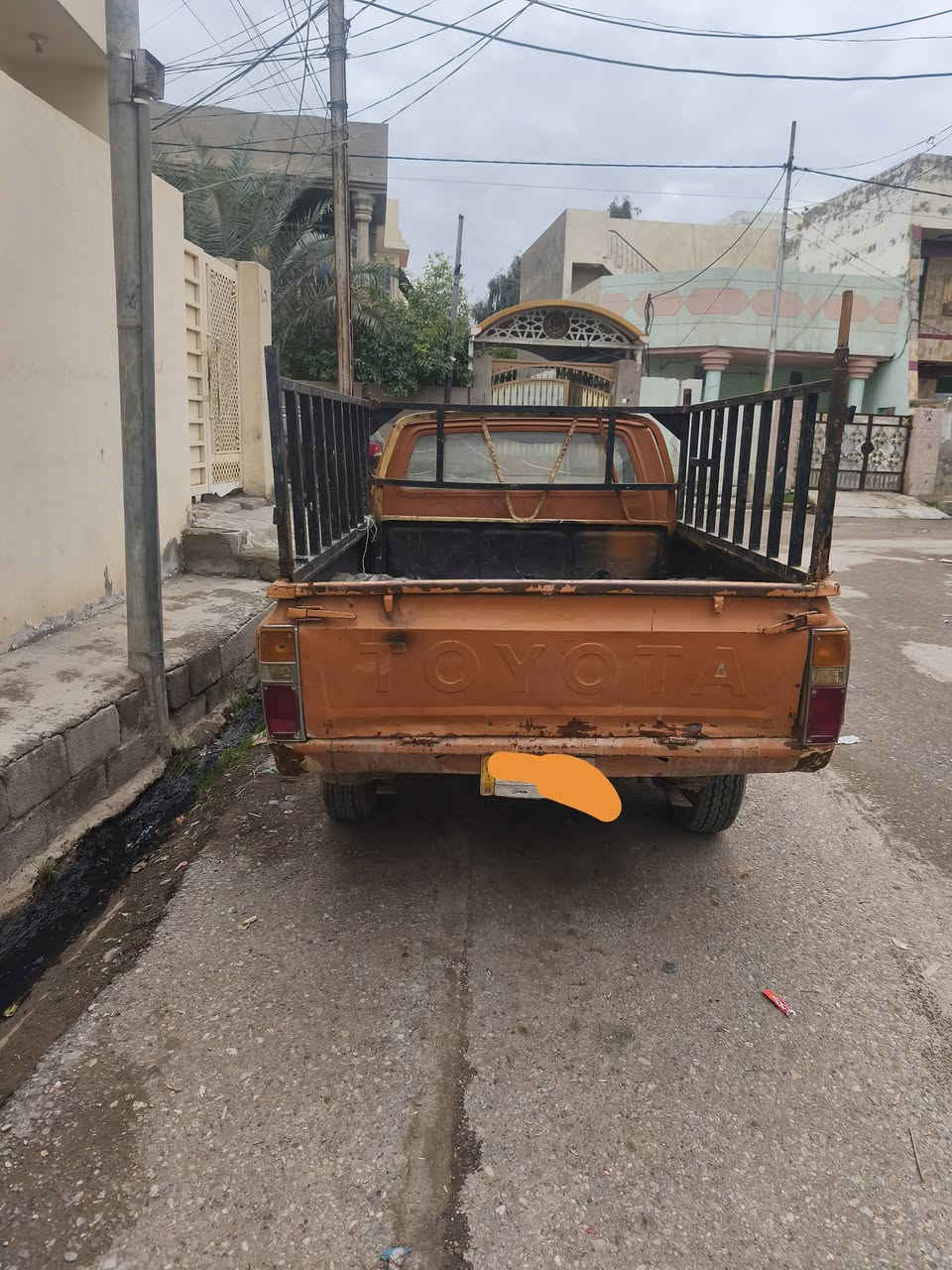 بيكم تيوتا موديل 84ديالى رقم الاماني سياره شغاله سعر 15$//***********
