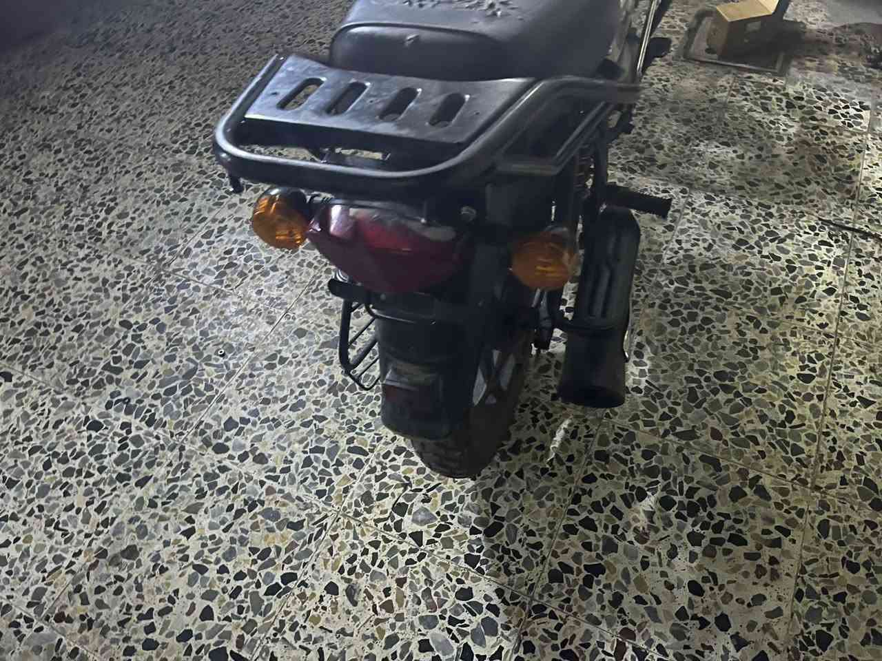 بوكسر موديل ٢٢
السعر مليون ١٠٠  اوراق 

بيه صوت زنجيل غراضهه كامله


**إذا كنت صاحب هذا الإعلان وتريد حذفه لأي سبب، رجاءا أرسل رسالة إلى الدعم الفني**