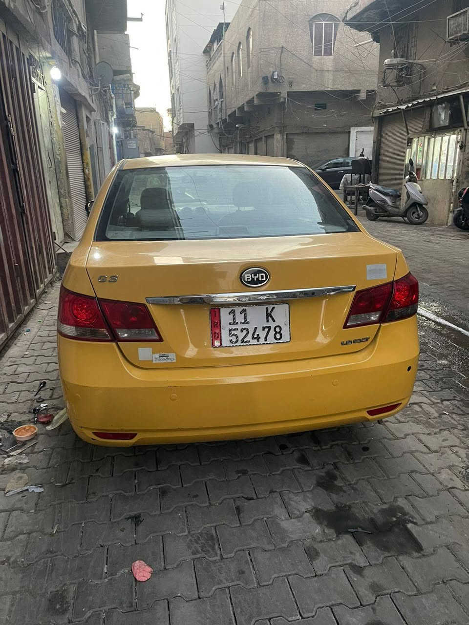 السلام عليكم
بي وايدي جي 3 موديل 2016 فول موصفات فتحه وبصمه
 السيارة نصبته حلوة
 كير ومكينه كفاله كير أوتوماتيك 
حداديه إماميه خلفيه جديد
فيت بم جديد كهربائياته كله شغاله 
 تخم تاير جديد 
 رقم السيارة بغداد نكليزي 

هيئه وغرامات مصفرهن 

مكان السيارة بغداد 

السعر 66 وبي مجال 
***********  بي واتساب الرقم
