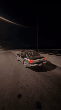 السلام عليكم سوناته موديل 2000 مكين 4 سلندر اقتصاديه تبريدها شغال رقم بغداد بيها ملاحضات بسيطه سعرها 46 وبيها مجال مكاني واسط صويره هاذه رقمي ***********
وهاذه رقمي لثاني بي بس واتساب الأسيه ***********
