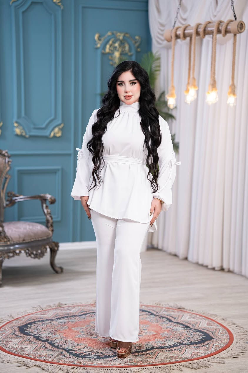 سوت نسائي خامة مارينا VIP ✨
🔹 تصميم كوري عصري بسحبات من الجوانب
🔹 قماش مارينا أصلي وثابت
🔹 يلبس من 50 إلى 90 كيلو
🔹 خياطة مرتبة وشغل نظيف

الكمية محدودة 🔥 احجزي قبل النفاد 🛍️💕


**إذا كنت صاحب هذا الإعلان وتريد حذفه لأي سبب، رجاءا أرسل رسالة إلى الدعم الفني**