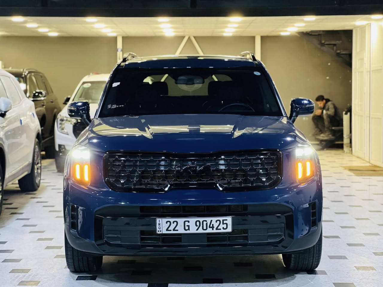 السيارة  : كيا تيلورايد 
الموديل :  2024 
الحادث : تبديل جاملغ اصلي نفس اللون 
الايرباك : دركة + بردة (سستم اصلي شغال )
الرقم     : اربيل تحويل او وكالة 
السعر    : 33.000$ 💸🔥
البـيـع   : نقد او تقسيط 
 ________________________________________
🛑 المواصفات  العامة :
♦️المحرك (V6 (3800 
♦️عداد المسافة 25000km 
♦️اللون ازرق غامق 🔵
♦️بصمة تشغيل وتشغيل عن بعد
♦️ شاشة امامية 
♦️تحكم مقود
♦️فتحة سقف 
♦️كامرات 
♦️داخل جلد لون اسود 
♦️كشن كهرباء 
♦️كشن خزن ميموري
♦️ رادارات امامي خلفي 
♦️وضعيات متعددة للقيادة
♦️سايد بريك بصمة
♦️كشن تدفئة تبريد
♦️تدفئة مقود 
♦️رادار امامي خلفي 
♦️انظمة قيادة متعددة 
♦️ قيادة ذاتية 
♦️بريك الطوارئ 
♦️ابل كاربلي  
♦️ تبريد خلفي 
♦️شاحن لاسلكي 
♦️صندوق كهرباء 
♦️مري شفط 
________________________________________
#معرض الفحام لتجارة السيارات

الاتصال على الارقام 
☎️المبيعات : ***********
☎️الادارة  : ***********

او زيارة المعرض على الموقع التالي :

📍النجف الاشرف / حي الجامعة / مقابل المدينة المائية سنتر جبل عامل .
