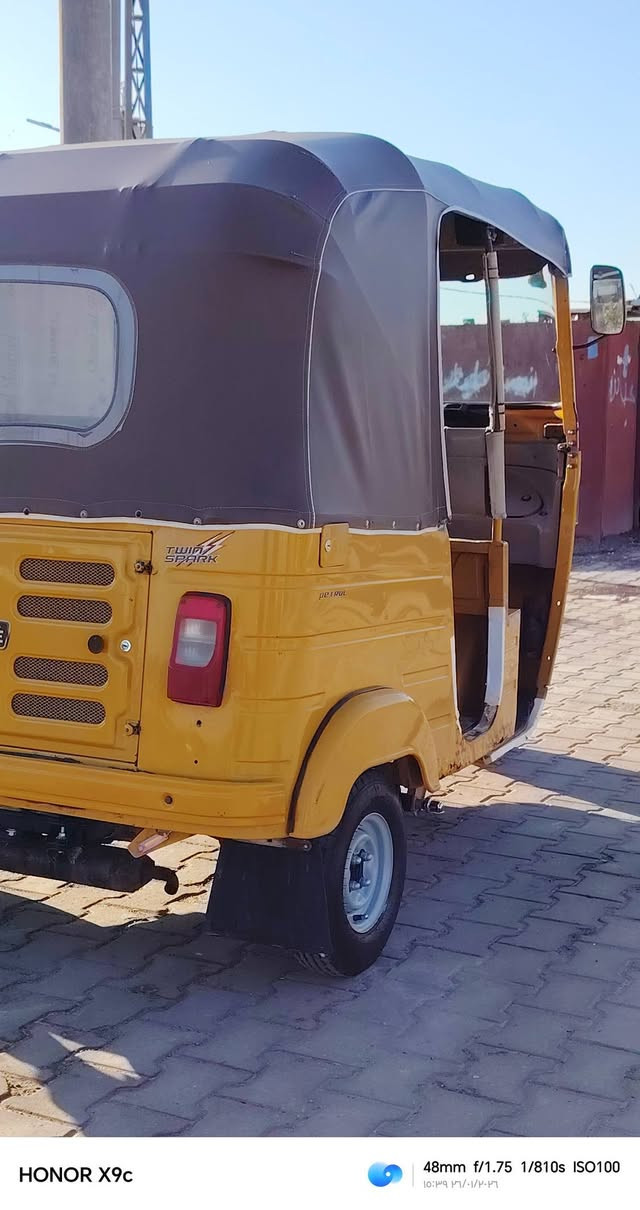 سلام عليكم تكتك البيع مديل 2020 شهر 11 وكيل شاكر سعر 6 وبيه مجال العنوان ميسان قضاه الميمونة رقمي ***********
