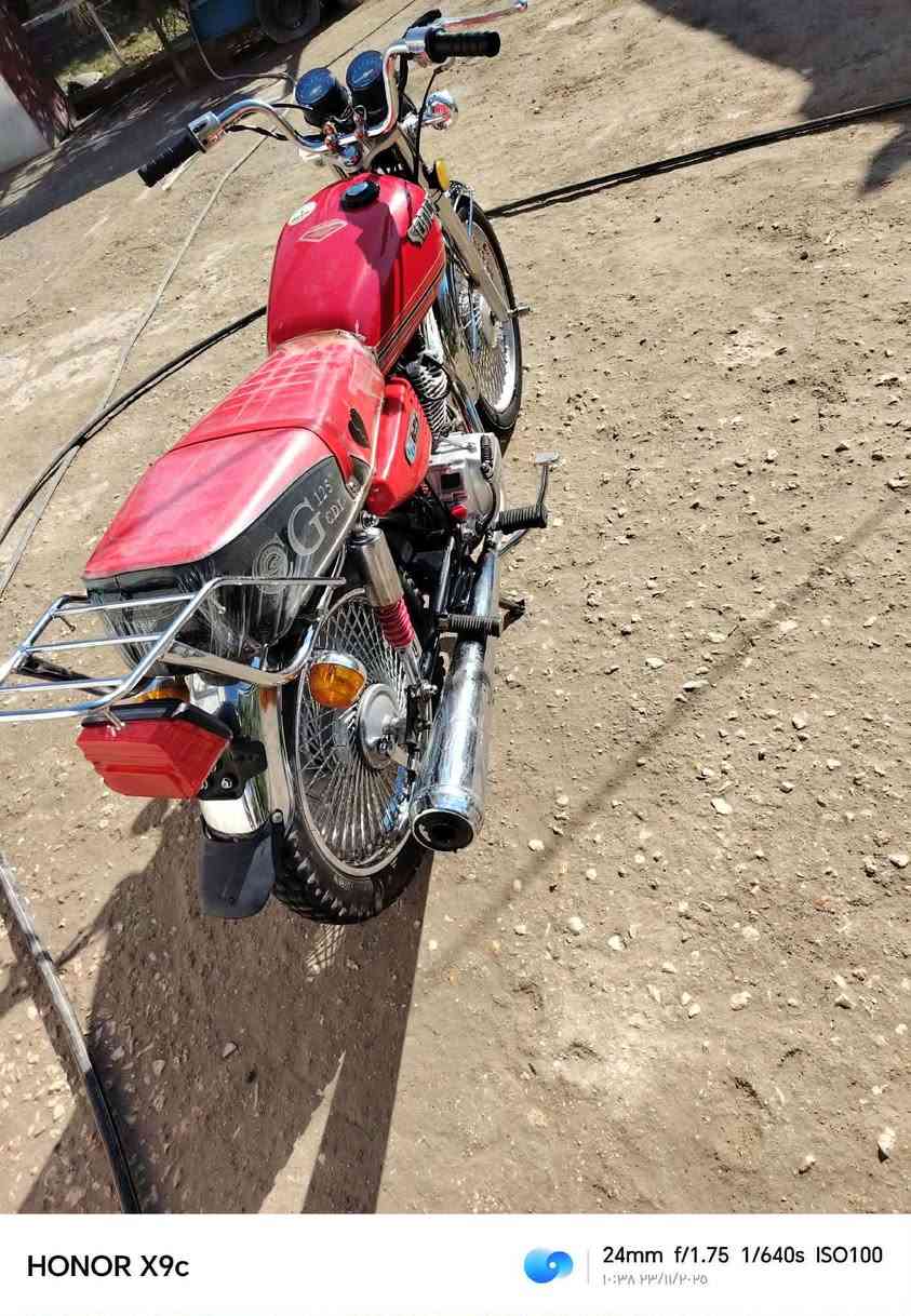 دراجه اوراق 2023 نظيفه ماكينه ما مفتوحه نجف*********** السعر 900 دراجه فول
