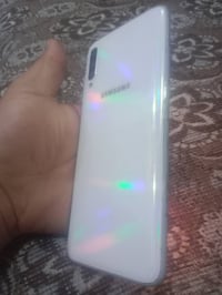 سامسونج A70 • ١٢٨ • رام ٦