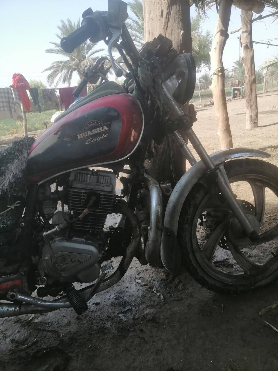 هوشه للبيع ٢٠١٣ شغاله مكفوله ابيع كوم حديد سعره ١٢٥ مكان بابل الحمزه الغربي الاتصال ***********
