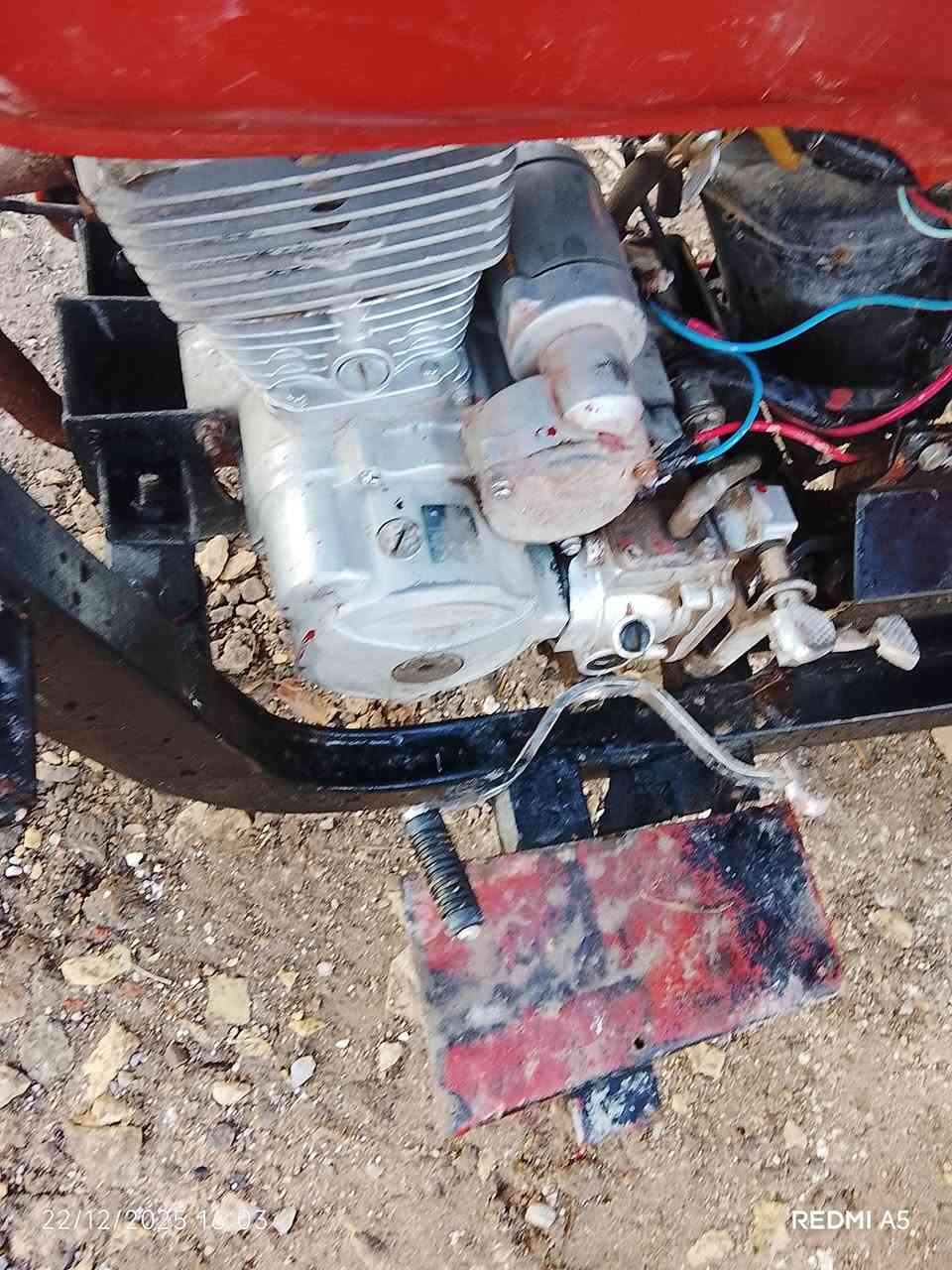 سلام عليكم ستوته جاهزه اي نقص ماعوزه رقم ابيض موديل 9سنويه تريدتحويل تريد وكاله  السعر مليون وميه وبيه مجال المكان قضاء الرفاعي الهاتف ***********
