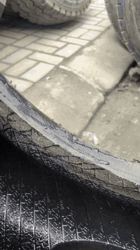 تاير شفل ٨٠ اخو جديد للبيع 20.5.25 مكان كركوك ***********
