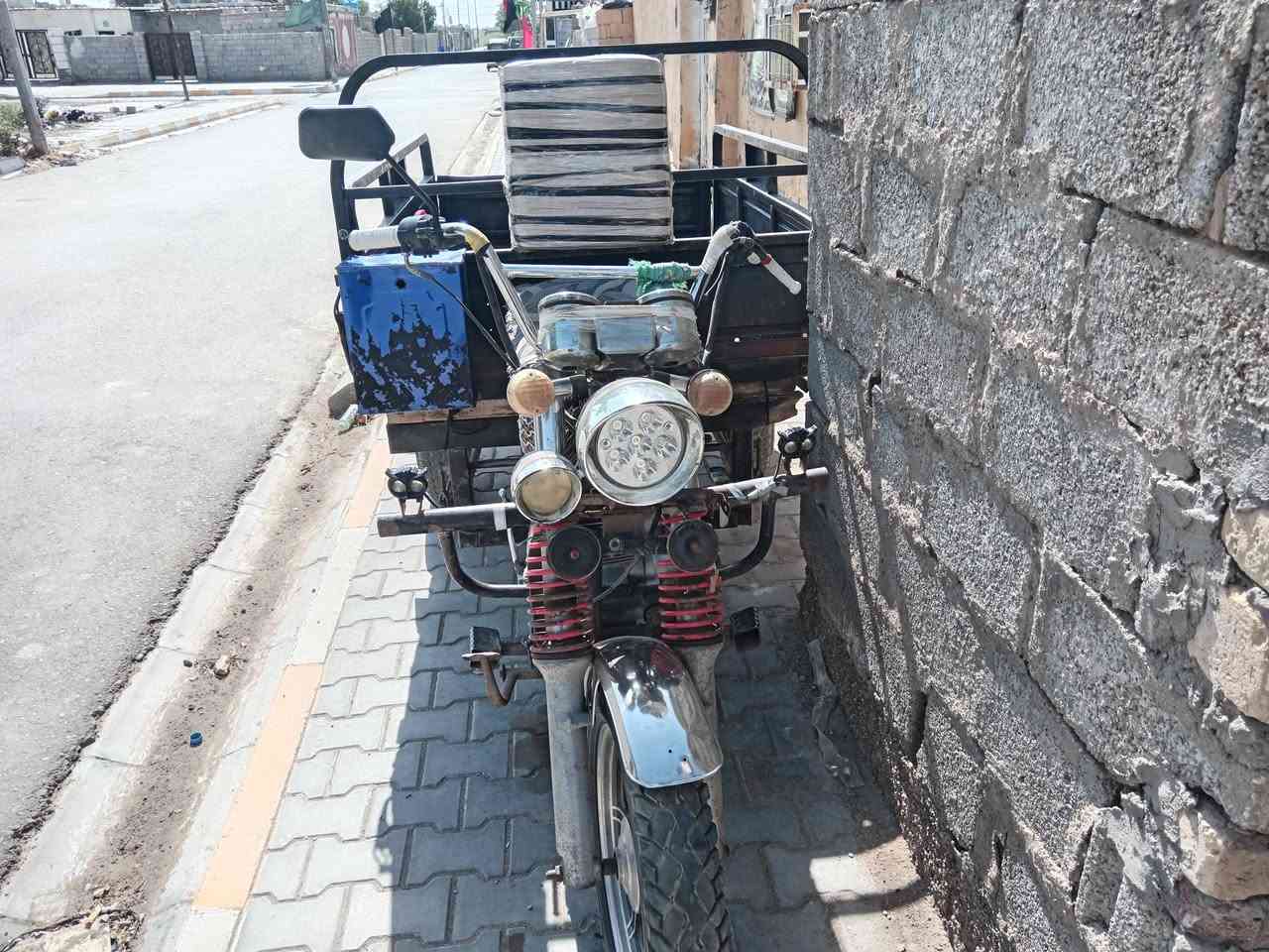 ستوته للبيع موديل 16 اوراق اصوليه واصدقاء الحي 1,250 وبيها مجال ***********
