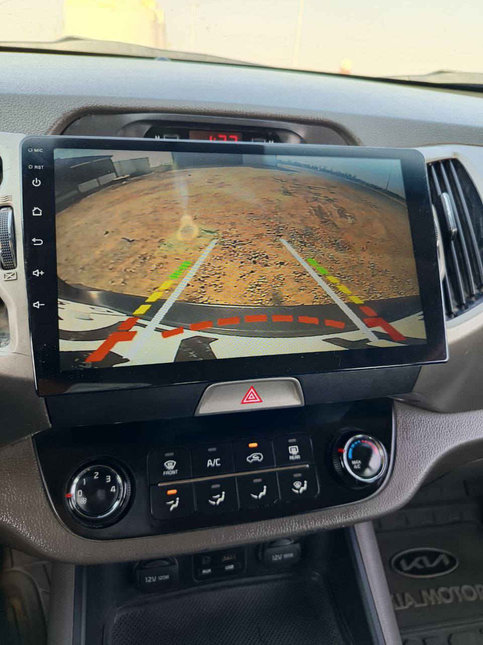 للبيع او مراوس حسب القناعه ؟ 
كيا سبورتج ٢٠١٤ رقم ذي قار
خليجي لون رصاصي 
مكينه دوش ٢٠٠٠ 
مكفوله من التبديل والضربه 
فقط بيها صبغ اثر شخوط 
سياره جاهزه ومابيهه نقص 
واتساب *********** ..
