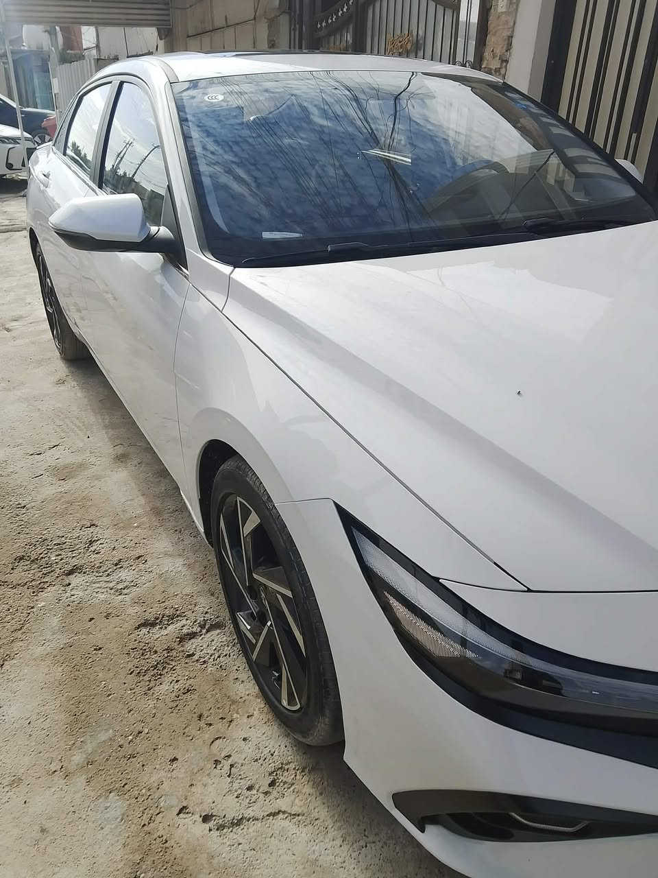 السلام عليكم
النترا 2024 عنوان بغداد  تجميع السيارة جديدة مكفولة كفالة عامة من الزلغ كلشي بيها مكفول فول مواصفات معروفة ماشية 18 السعر 145 وبيها مجال قليل ***********
