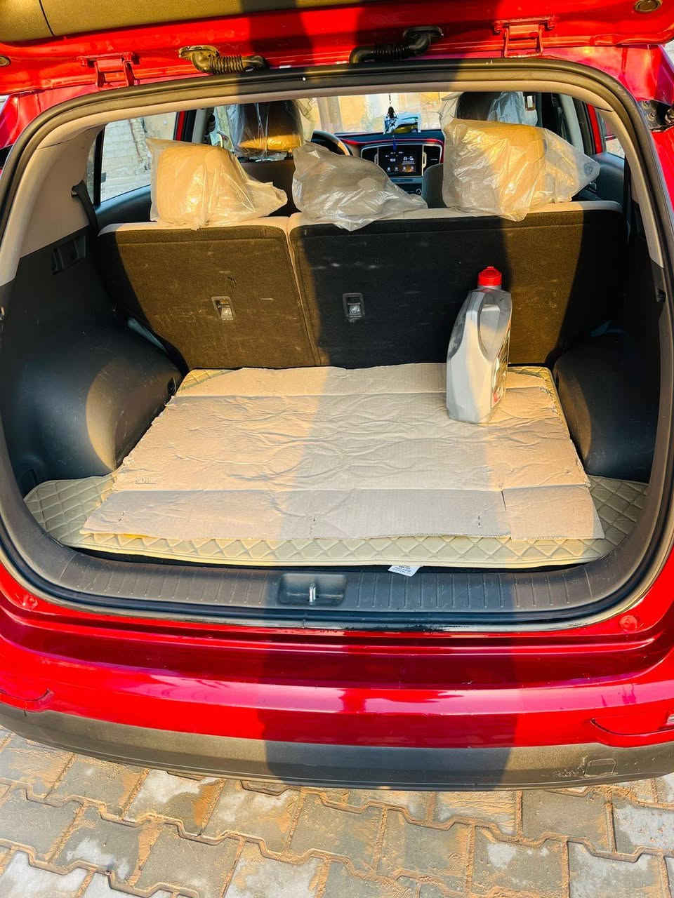 السلام عليكم شباب ❤️
سبورتج 2019امريكي 
1:حادثهة بنيد مبدل  فقط خشم جاملغ بارد فقط 
2:سيارة ليبل واحد كفاله عامه 
3:رقم اربيل دولي بسمي 
4:الغود شواصي مكفوله 
الواصفات السيارة 
5:شاشه جبيرة لمس 
6:تحكمات ستيرن جهتين 
7:انضمه قياده 3وضعيات 
8:هاند بريك بل رجل 
9:محرك 2400
10:كشن كهرباء 
11:تدفئه كشنات 
12:قطعتين تبريد 
13:كامرة خلفيه 
14:كاخل لونين 
15:فور ويل 4×4
16:لايت زنون 
17:مانع نزلاق 
18:صعود جبال 
19:نزول منهدرات 
20:ويل كب 
21:ماشيه 91
22:نضام ايكو قتصادي 
23:نضام سبورت 
24كار بلي 
سيارة مواصفاتهة حلوة 
سيارة جديده بمعنه مال بيت مكان السيارة بغداد
معروضه ب 160بيهة مجال بسيط 
شراي تصل 

***********
