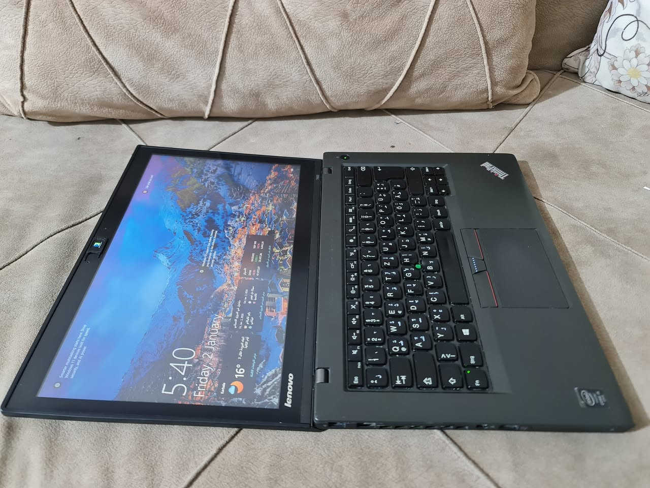 للبيع: Lenovo T450 – شاشة لمس

بسعر 100 الف بسسسس 

 المواصفات:

الشاشة: 14 بوصة يعني شاشة واسعة / شاشة لمس 

المعالج: Intel Core i5-5300U  ( جيل خامس)

الرام: 8GB نوع DDR3

التخزين: 500GB HDD

كرت الشاشة: Intel HD 5500

صوت : دبل سماعة 

النظام: وندوز 10 برو

حالة الجهاز:

جهة منفذ  الشحن راخيه  بس يشحن طبيعي < موضح بالصور< 

البطارية  تظل حوالي ساعة 

اذا بدلتها ترجع تظل ساعات

يأتي مع شاحنة  + جنطة 

سعر 100 الف قفل 

لا تعامل ترا اللي بهذا السعر يبعونها عطلانات

يتوفر توصيل الى كل محافضات العراق 10


**إذا كنت صاحب هذا الإعلان وتريد حذفه لأي سبب، رجاءا أرسل رسالة إلى الدعم الفني**