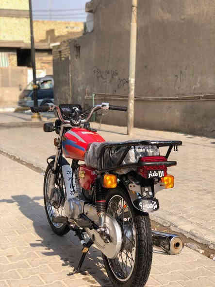 دراجه نامه أصلي دراجه ما ناقصه برغي وراق صولي مديل ٢٣ سعره بواحد و٣٠٠ وبيه مجال قليل وشراي بي خير ويدلل دراجه نقص واحد مابيه تجي تفحص وين ما يعجبك مو شراي طلع كبل وسعره مره ثانيه بواحد و٣٠٠ وبيه مجال قليل مكاني سماوه قضاء رميثة ( رقمي ***********
