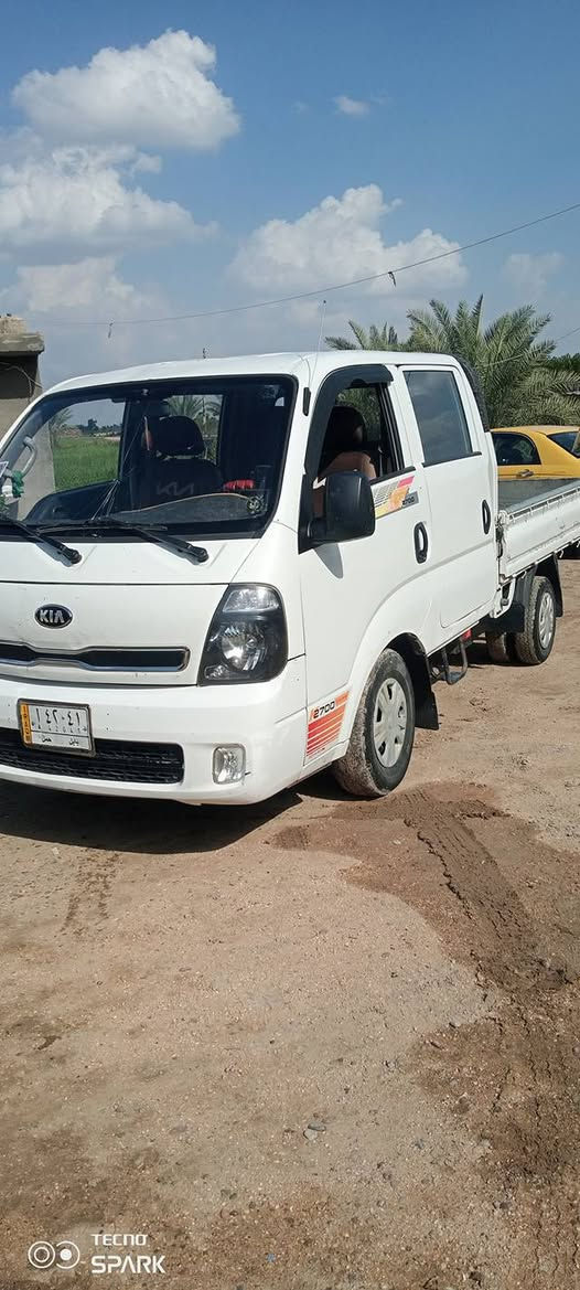 للبيع كيه   2016 رقم بابل  بسمي سياره مكفول بيه شبر بين البابين البدي شويه بيه دراد من الغسل  تخم تاير سياره كامله خير من الله مكاني بابل ناحية النيل كيش 
سعر 130 بيه مجال للشراي ***********
