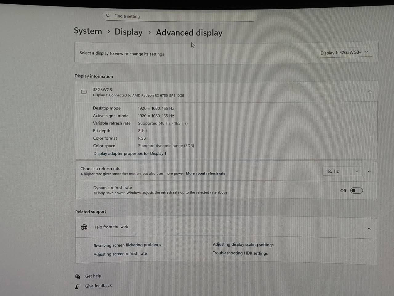 [3/27, 12:28 AM] Younis: الحجم: 31.5 إنش
دقة العرض: Full HD (1920*1080)x

التصميم: Curved (منحنية) بانحناء قدره 1000

Fps : 165Hz

زمن الاستجابة : 1ms
[3/27, 12:29 AM] Younis: تقنيات اللعب والعرض
• AMD FreeSync Premium
[3/27, 12:29 AM] Younis: Game Mode: أوضاع مخصصة للألعاب (مثل FPS أو Racing) لتحسين الإضاءة والألوان حسب نوع اللعبة.
[3/27, 12:30 AM] Younis: المنافذ
• تحتوي عادةً على منفذ DisplayPort 1.2 (للحصول على كامل الأداء 165Hz) ومنفذين HDMI 1.4.
• منفذ لسماعات الرأس (3.5mm).
***********
