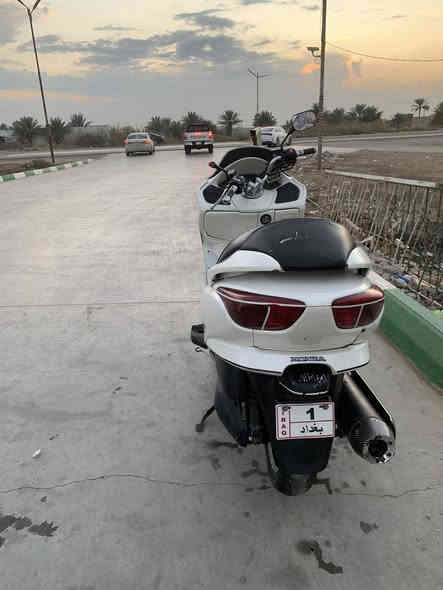 فورزه 09 كير ملغي بصمتين 2
كلك كفاله من سرقه 
دراجه ما بيها شي أنطيك طرح للبصره 
كيج حماوه كيج سرعه عداد 
دهن كله الزين 
عيبها بس الويل خلفي بيه عواج شويه 
مكاني واسط الزبيديه السعر 850 بيها مجال قليل  إذا ما تشتري لا تعبني شكرا ***********
