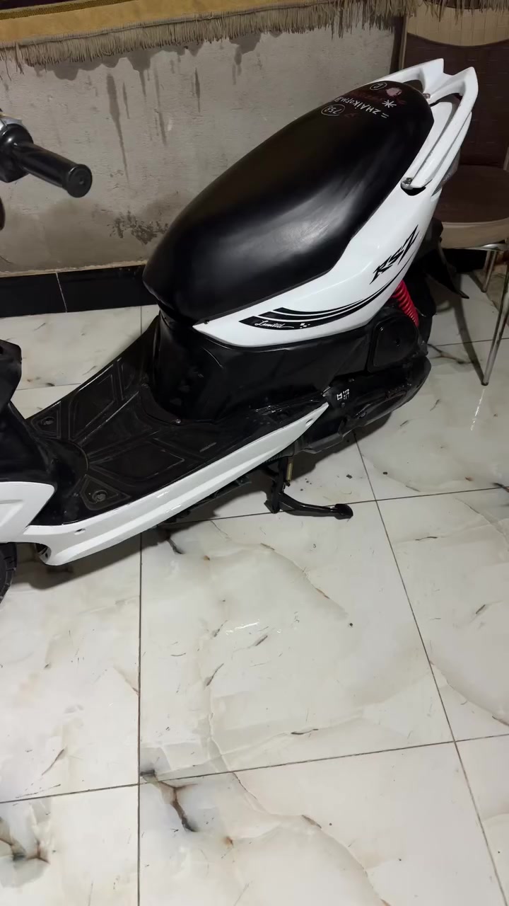 دراجه نضيفه ما مفتوحه بلاد السعر 600 البصرة الحياتيه ***********
