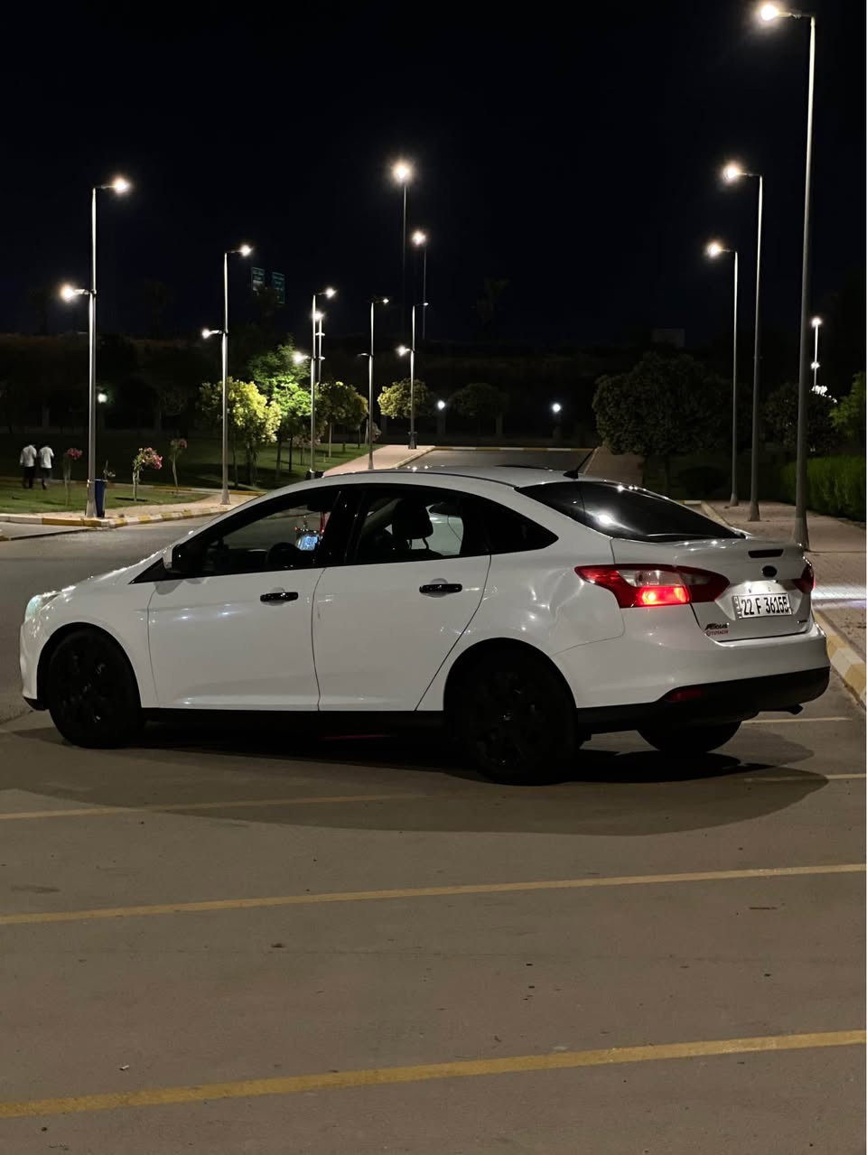 سڵام علیک 
Ford foucs 2012 xaliji 
بۆ فرۆشتن سفری ئێرەیە سەیارەکە مەکینە ١.٦ بە تۆربۆ مەرغوب زۆر زۆر پاکە هەیکەلی زۆر جواب و رێکە سەیارەکە کلینە تەنها ٤ جێ بچوک ساردی هەیە یەک قۆپیشی لە چاملخی دواوە هەیە لای سایەق فەحس و هەزەو سەنەوی هەمووی نویە تا ٢٠٣٠ سەیارەکە زۆر پاک و بێکێشەیە مەکینە و تەبریت بە شەرت 
کامل سێرڤس کراوە 
رۆنی مەکینە و گێر و پلاک و نۆزل کامل گۆراوە
مواسەفات 
شاشە ئایپات 
کامێرا 
ئاوێنە ئیشارەت
نرخی ٧٢ وەرەقەو مامەلەیەکی کەم
لە هەولێرم 
ژ.م 0750 718 5366 أربيل, العراق
