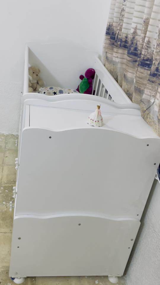 كاروك للبيع نضيف جدا مابي اي ضرر سعر-  100-بي مجال عنوان مدينةصدر - ***********
