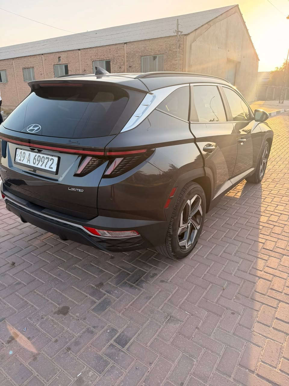 🚘 للبيع | هيونداي توسان 2023 وارد أمريكي 🚘
✔️ حادثة ربع بنيد والدعامية فقط (صور الحادث مرفقة)�✔️ محرك 2500�✔️ فتحة سقف�✔️ داخلية أوف وايت�✔️ تحديد مسار�✔️ أوتو هولد�✔️ سونار�✔️ مواصفات إضافية عديدة
💰 السعر: 165 ورقة
السيارة نظيفة وجاهزة للفحص، 
للاستفسار الاتصال على الارقام التاليه
***********
***********
