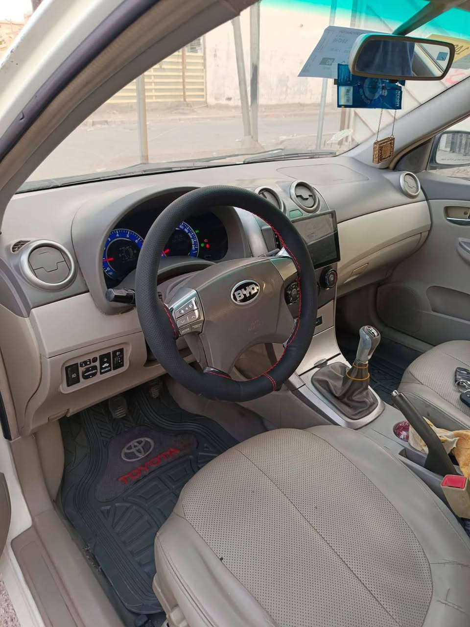 سلام عليكم رمضان كريم
اخوان بيوادي نوع جي 3. ) موديل 2014 

كير ومحرك هوندا ياباني كير عادي المرغوب  سيارة فول مواصفات 

كير ومحرك وكلج جدد 

صدر امامي اخلفي جديد مشط سترين جديد باتري جديد كهربائيات كلهة شغالة شاشة وكامرة سستم سماعات غرفتهة جديدة سيارة ممتعوبة استخدام شخصي تبريد ثلج تدفئة شغالة سيارة كل نقص مبيها نصبتهة تخبل مكفولة من ضربة وتبديل فقط صبغ شي بسيط اثر شخوط رقم بغداد هزة جديدة سنوية 2027 عنوان بغداد العبيدي الرقم *********** السعر 62 وبيها مجال انشالله
