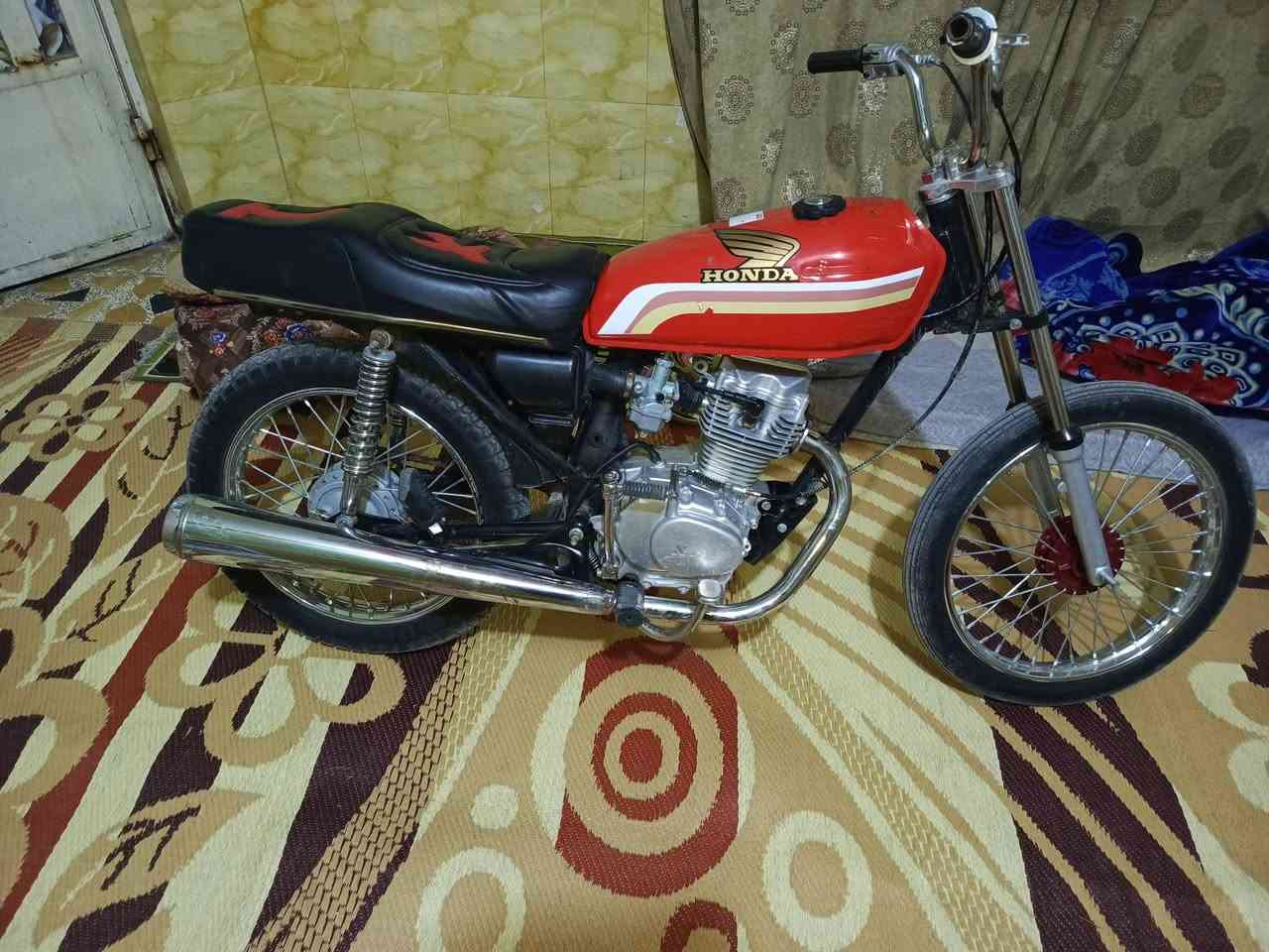 للبيع بدون اوراق مكينة ما مفتوحه 550وبيه مجال مكاني حي حسين


**إذا كنت صاحب هذا الإعلان وتريد حذفه لأي سبب، رجاءا أرسل رسالة إلى الدعم الفني**